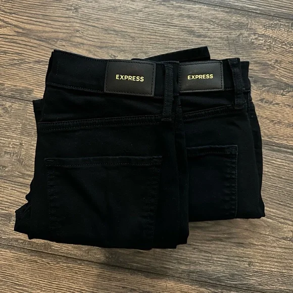 Express Black Skinny Mid Rise Jeans - Picture 2 of 5